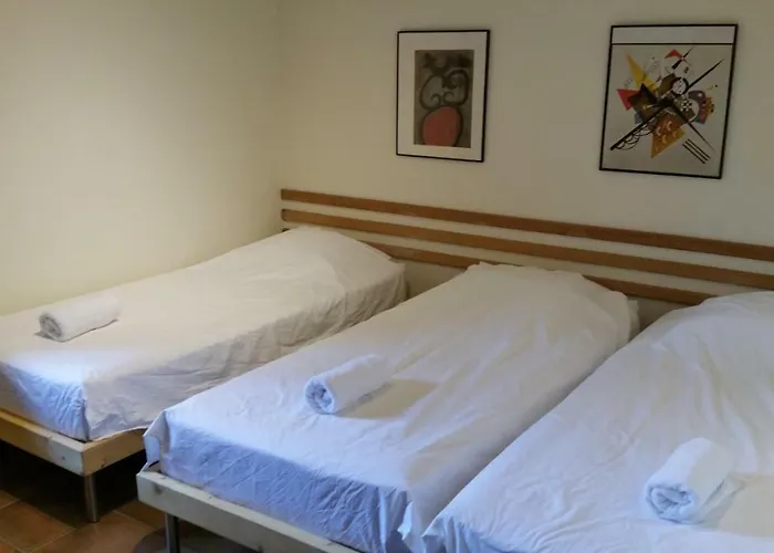 فيلة Les Myrtes لي إيسامبر